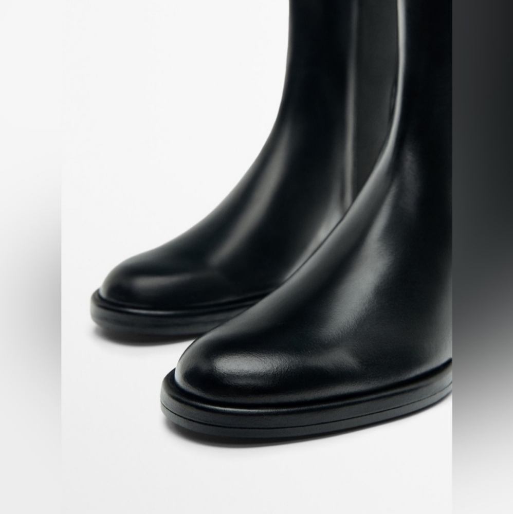 NEW Massimo Dutti Black Leather Ankle Boot Bootie - Picture 4 of 8